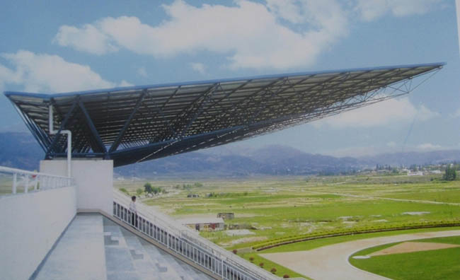 三清山体育看台网架